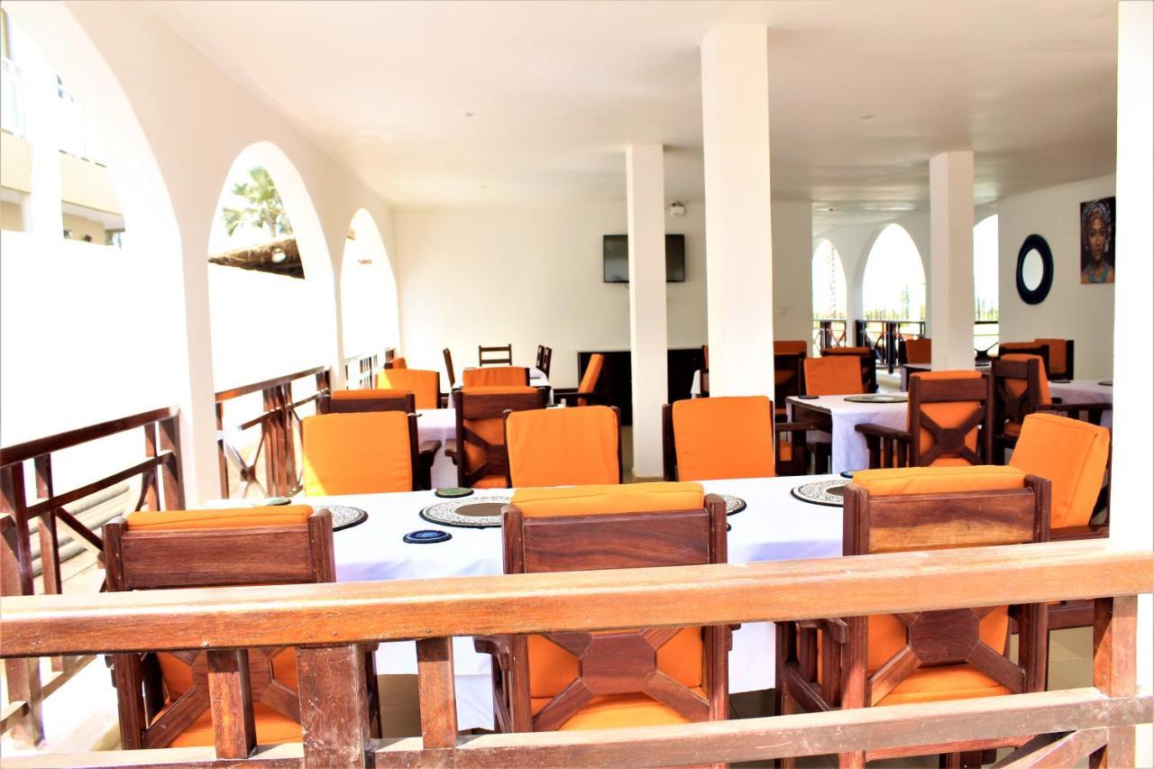 Harmony Resort Boutique Hotel Banjul Exterior photo
